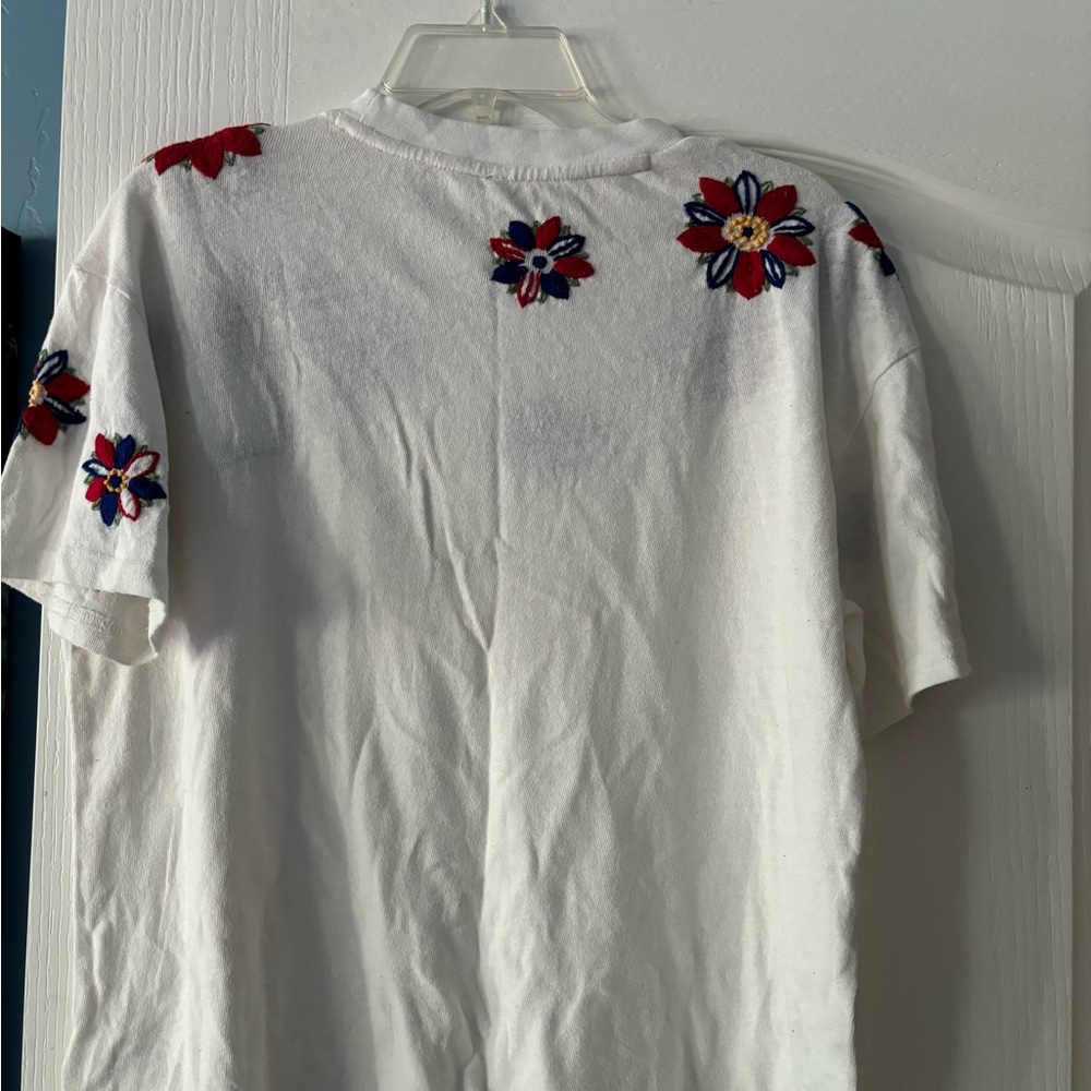 Free People White Tee with Red and Blue Floral Embroidery - Picture 5 of 6